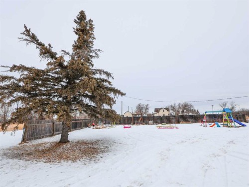 105 5 Avenue, Gadsby, AB - Outdoor