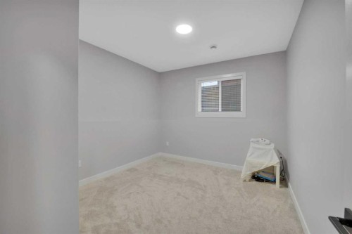 12 Hammond Close, Sylvan Lake, AB - Indoor Photo Showing Other Room