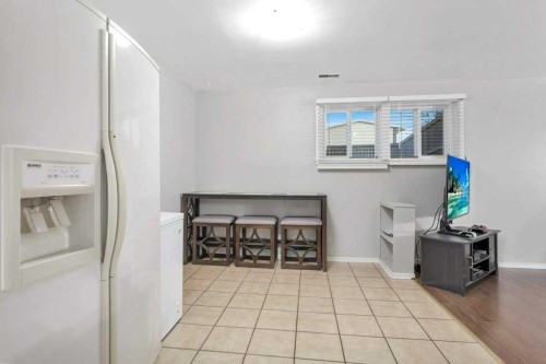 5702 West Park Crescent, Red Deer, AB - Indoor Photo Showing Other Room