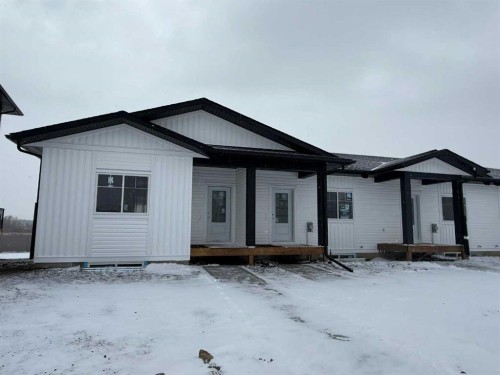 3-11 Gray, Sylvan Lake, AB - Outdoor