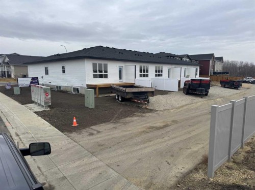 3-11 Gray, Sylvan Lake, AB - Outdoor