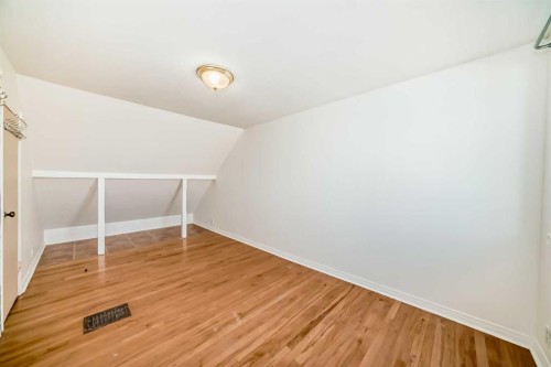 168 Tamarac Boulevard, Springbrook, AB - Indoor