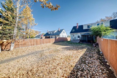 168 Tamarac Boulevard, Springbrook, AB - Outdoor