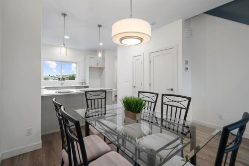 7309A 44B Avenue, Camrose, AB - Indoor Photo Showing Dining Room