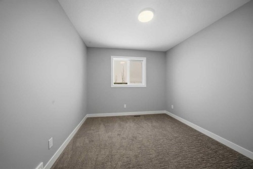70 Palmer Circle, Blackfalds, AB - Indoor Photo Showing Other Room