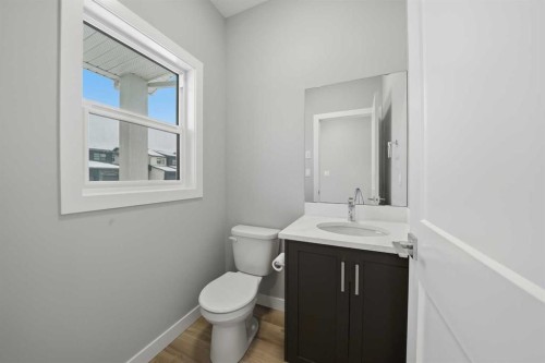 70 Palmer Circle, Blackfalds, AB - Indoor Photo Showing Bathroom