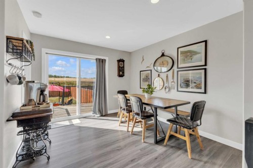 4146 Ryders Ridge Boulevard, Sylvan Lake, AB - Indoor Photo Showing Dining Room