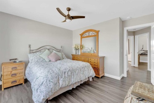 4146 Ryders Ridge Boulevard, Sylvan Lake, AB - Indoor Photo Showing Bedroom