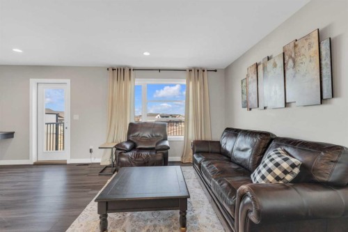4146 Ryders Ridge Boulevard, Sylvan Lake, AB - Indoor Photo Showing Living Room