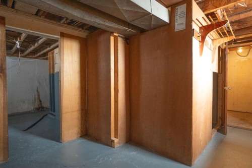 140 1St Street, Edberg, AB - Indoor Photo Showing Basement