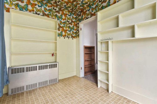 4714 48 Street, Camrose, AB - Indoor