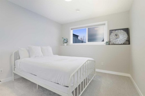 30 Palmer Circle, Blackfalds, AB - Indoor Photo Showing Bedroom