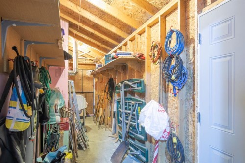 5 Atlee Close, Red Deer, AB - Indoor