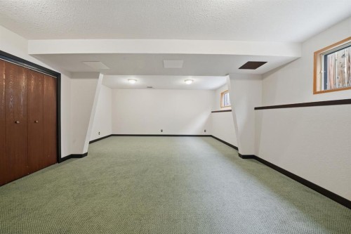 56 Marion Crescent, Red Deer, AB - Indoor Photo Showing Other Room