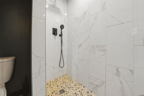 56 Marion Crescent, Red Deer, AB - Indoor Photo Showing Bathroom