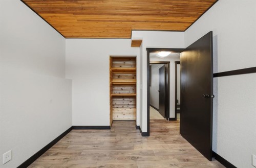 56 Marion Crescent, Red Deer, AB - Indoor Photo Showing Other Room