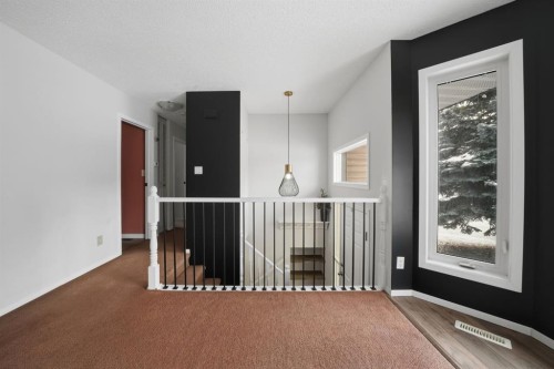 56 Marion Crescent, Red Deer, AB - Indoor Photo Showing Other Room