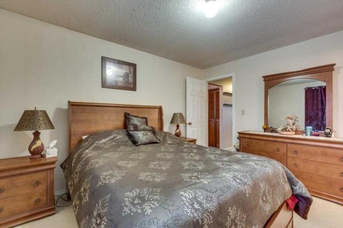 57 Mcdougall Crescent, Red Deer, AB - Indoor Photo Showing Bedroom