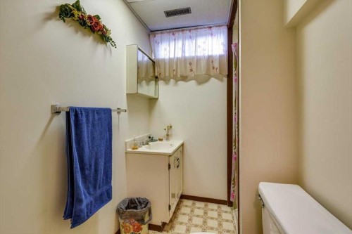 57 Mcdougall Crescent, Red Deer, AB - Indoor