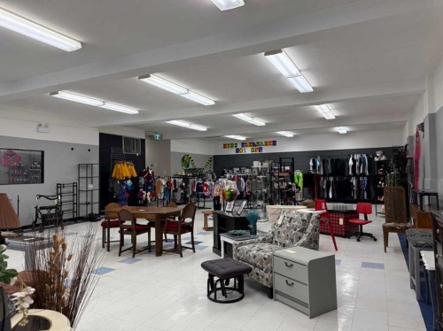 5004 51 Ave, Ponoka, AB 