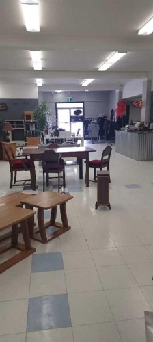 5004 51 Ave, Ponoka, AB 