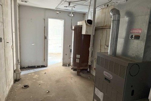 5120 49Th Avenue, Innisfail, AB 