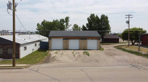 5120 49Th Avenue, Innisfail, AB 