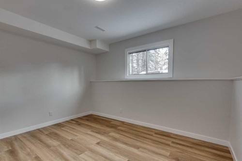107 Greig Drive, Red Deer, AB - Indoor Photo Showing Other Room