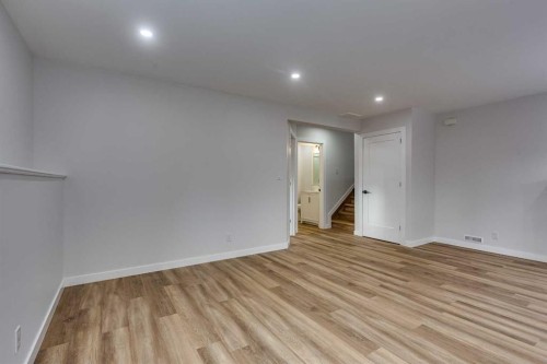 107 Greig Drive, Red Deer, AB - Indoor Photo Showing Other Room