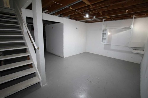 44-7124 Gray Drive, Red Deer, AB - Indoor Photo Showing Basement