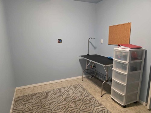 185 Willow Drive, Breton, AB - Indoor Photo Showing Other Room