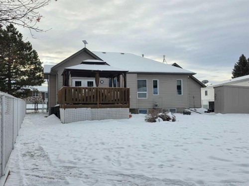 185 Willow Drive, Breton, AB - Outdoor With Deck Patio Veranda