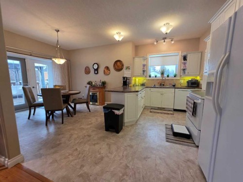 185 Willow Drive, Breton, AB - Indoor