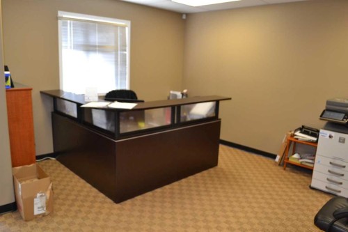 3-14 Thevenaz Industrial Trail, Sylvan Lake, AB 