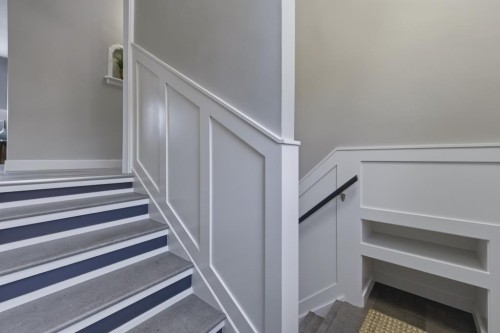 5321 42 Avenue, Red Deer, AB - Indoor Photo Showing Other Room