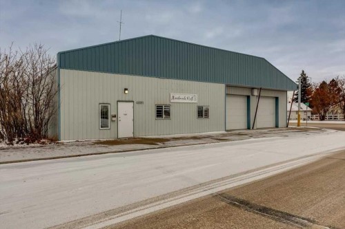 4831 50 Street, Alix, AB 