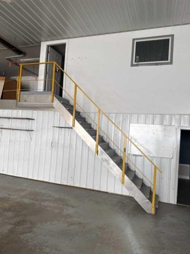 A-39325 Range Road Ext 273, Rural Lacombe County, AB 