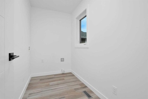 18 Palmer Circle, Blackfalds, AB - Indoor Photo Showing Other Room