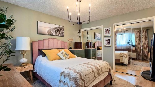 58 Maxwell Avenue, Red Deer, AB - Indoor Photo Showing Bedroom