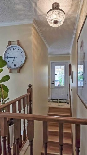 58 Maxwell Avenue, Red Deer, AB - Indoor Photo Showing Other Room