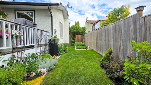 58 Maxwell Avenue, Red Deer, AB - Outdoor With Deck Patio Veranda