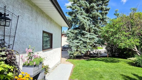 58 Maxwell Avenue, Red Deer, AB - Outdoor