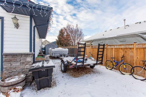 34 Iron Wolf Ridge, Lacombe, AB - Outdoor