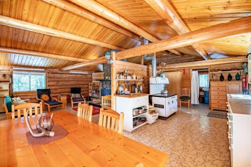 72004 Twp 35-2 Road, Caroline, AB 