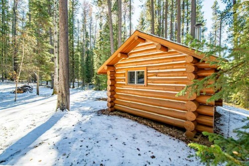 72004 Twp 35-2 Road, Caroline, AB 