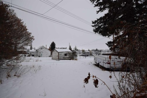 2121 21 Avenue, Didsbury, AB - Outdoor With View