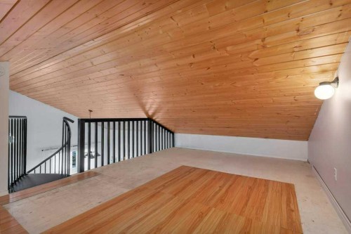 34 Aspen Lane, Parkland Beach, AB - Indoor Photo Showing Other Room