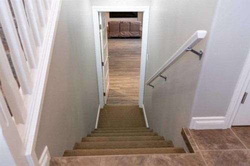 192 Cedar Square, Blackfalds, AB - Indoor Photo Showing Other Room