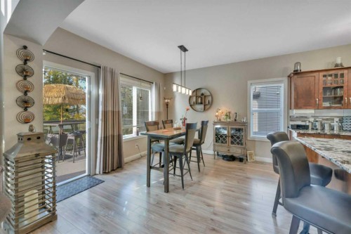 232 Wiley Crescent, Red Deer, AB - Indoor Photo Showing Dining Room
