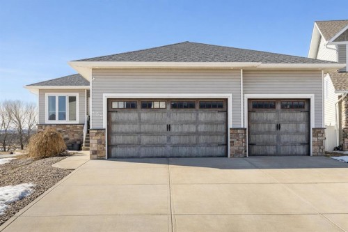 107 Morris Court  Blackfalds, AB T4M 0B3